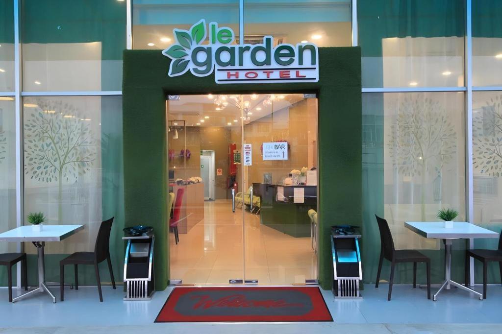 Le Garden Hotel Kota Kemuning Shah Alam Exterior foto